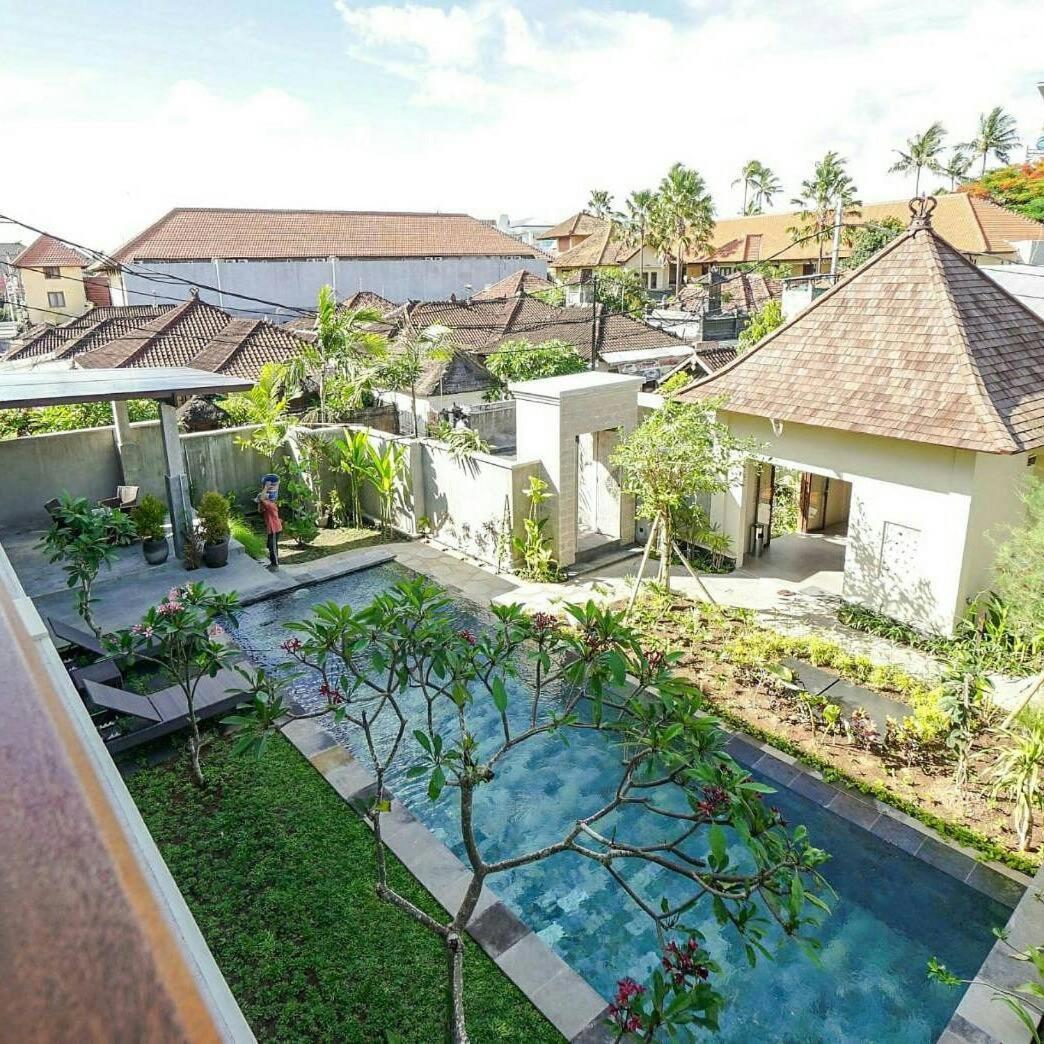 Arnaya Homestay Кута Экстерьер фото