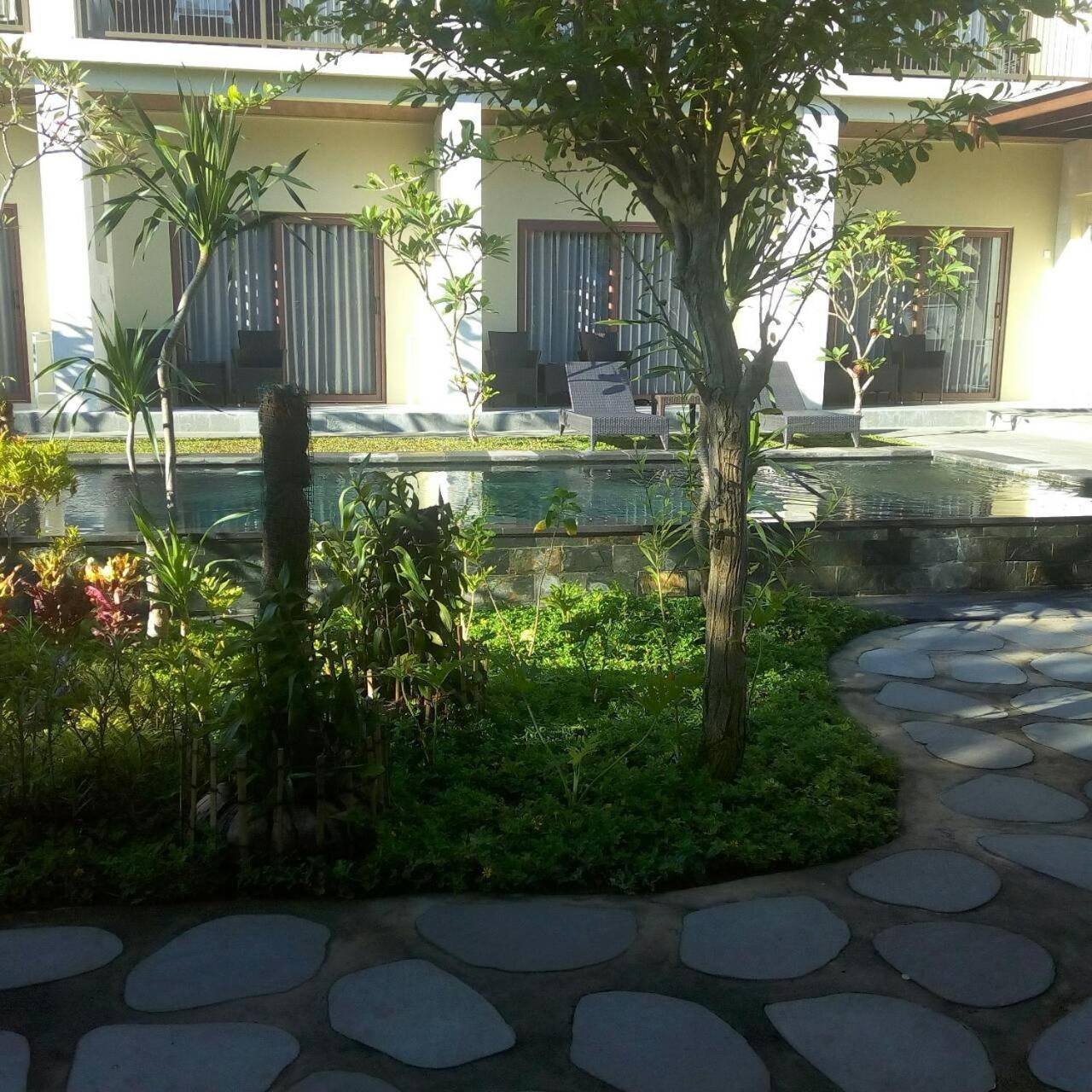 Arnaya Homestay Кута Экстерьер фото